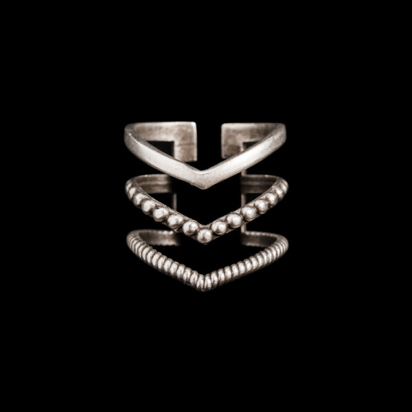 Χειροποίητο ανάγλυφο δαχτυλίδι