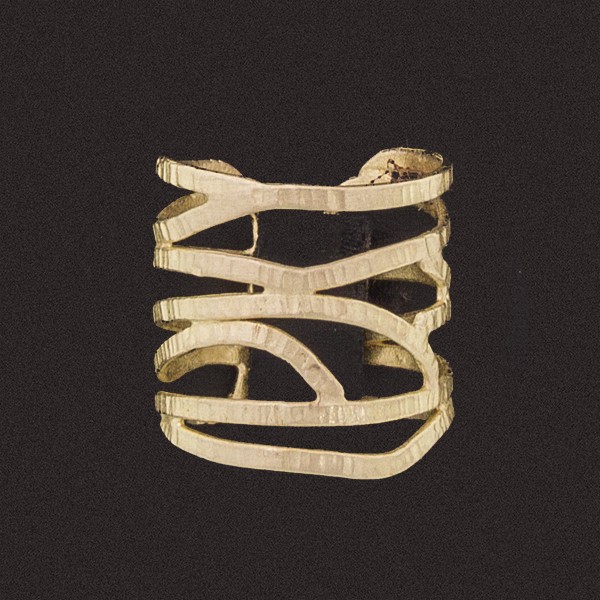 Χειροποίητο δαχτυλίδι με πλεγμένα σύρματα