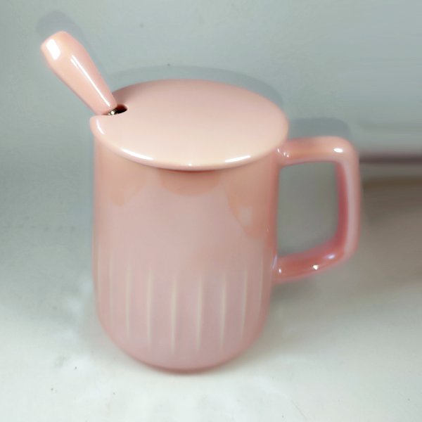 Κεραμική κούπα με καπάκι και κουτάλι