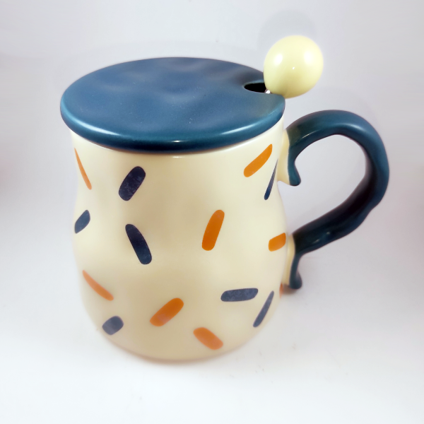 Κεραμική κούπα με καπάκι και κουτάλι