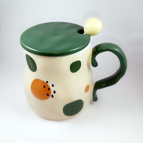 Κεραμική κούπα με καπάκι και κουτάλι