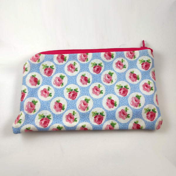 Χειροποίητο πορτοφόλι με τριανταφυλλάκια