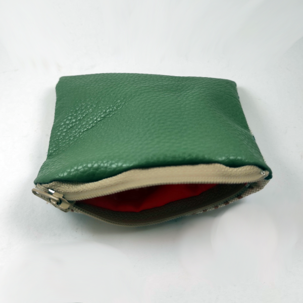 Alternative view of Χειροποίητο πορτοφολάκι με μάτια