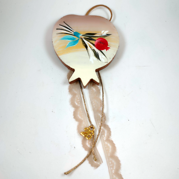 Χειροποίητο επιτοίχιο ρόδι